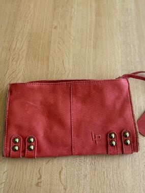 Linea Pelle Clutch